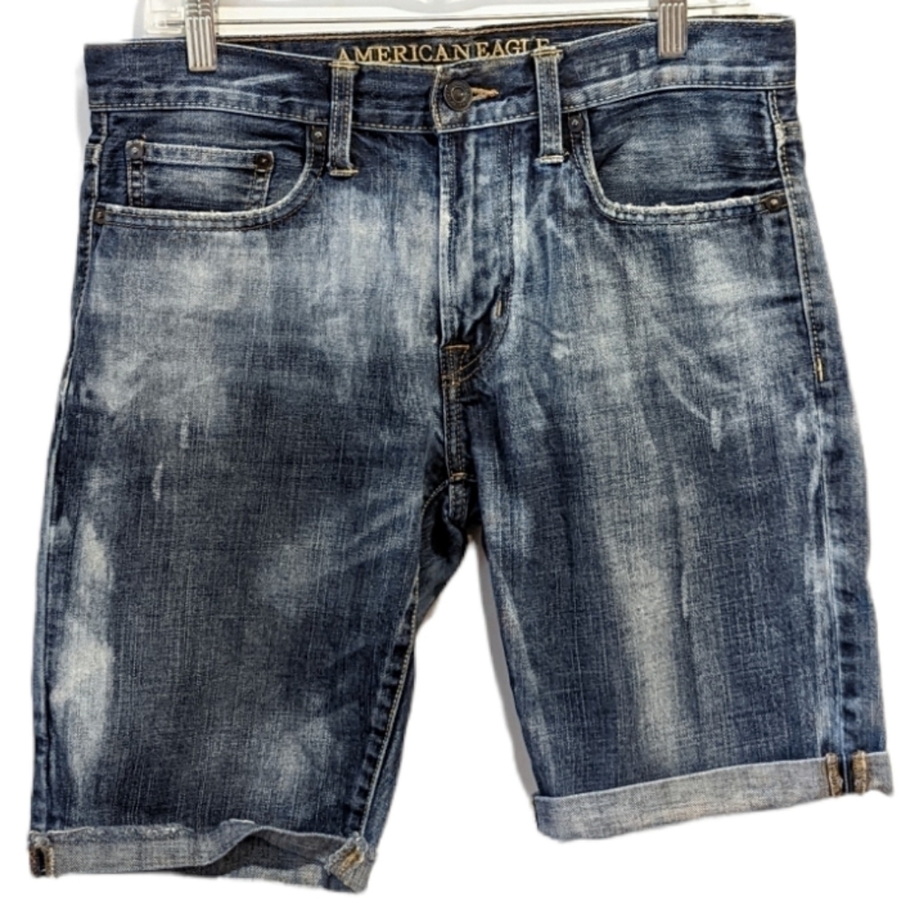 AMERICAN Eagle slim straight jean shorts sz 30